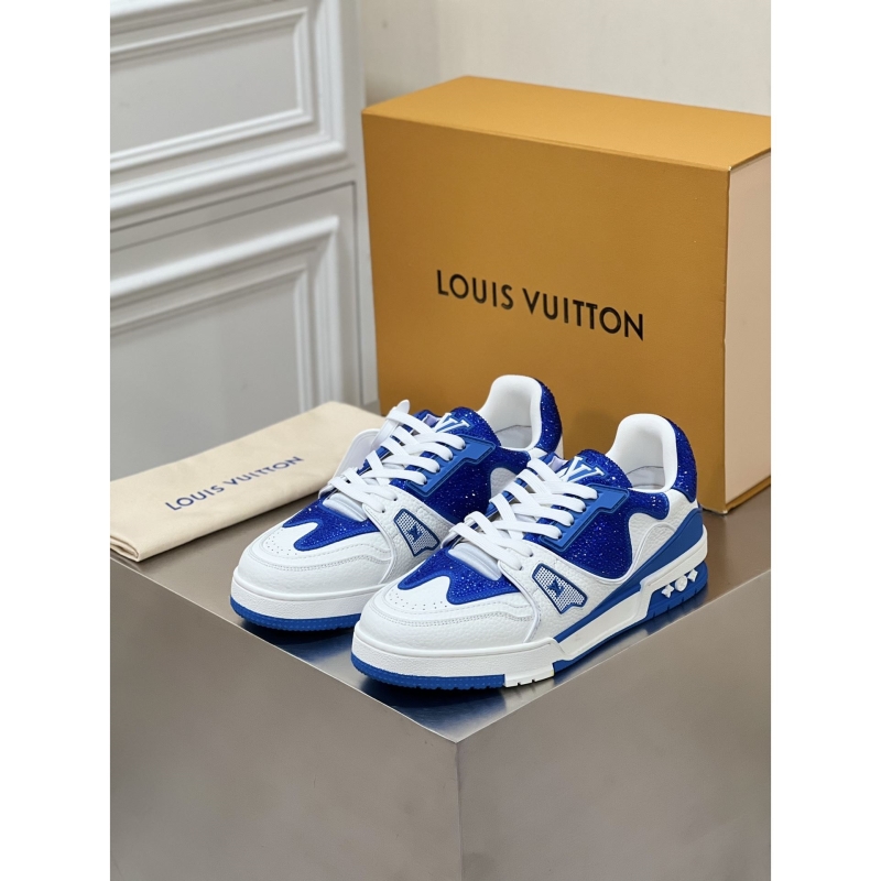 l**is V*t*n sneakers